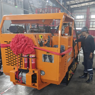 Pengangkut Perayap Bawah Tanah