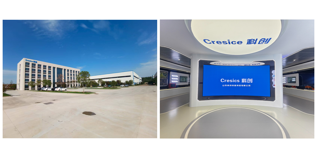 Kleiner seitlich entladender Steinlader.jpg